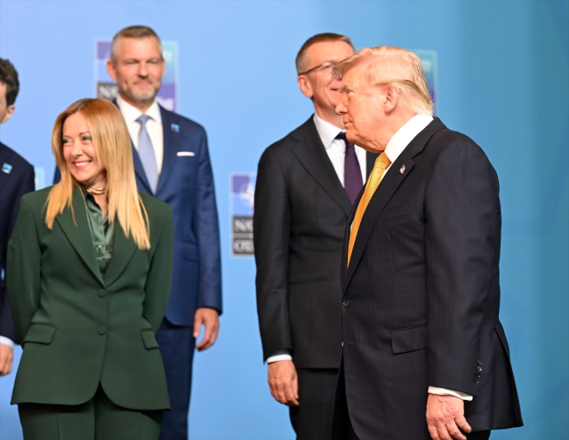 Meloni'den Trump ile yaşanan