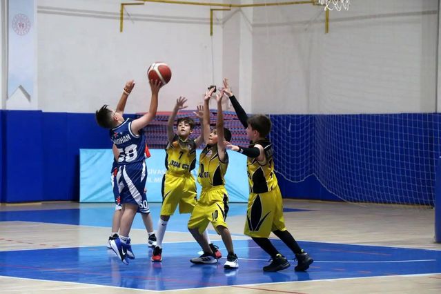 Sivas’ta Basketbol Turnuvaları Tamamlandı