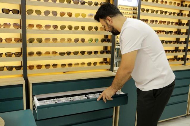 Kontakt Lens Satışı Tartışma Yarattı