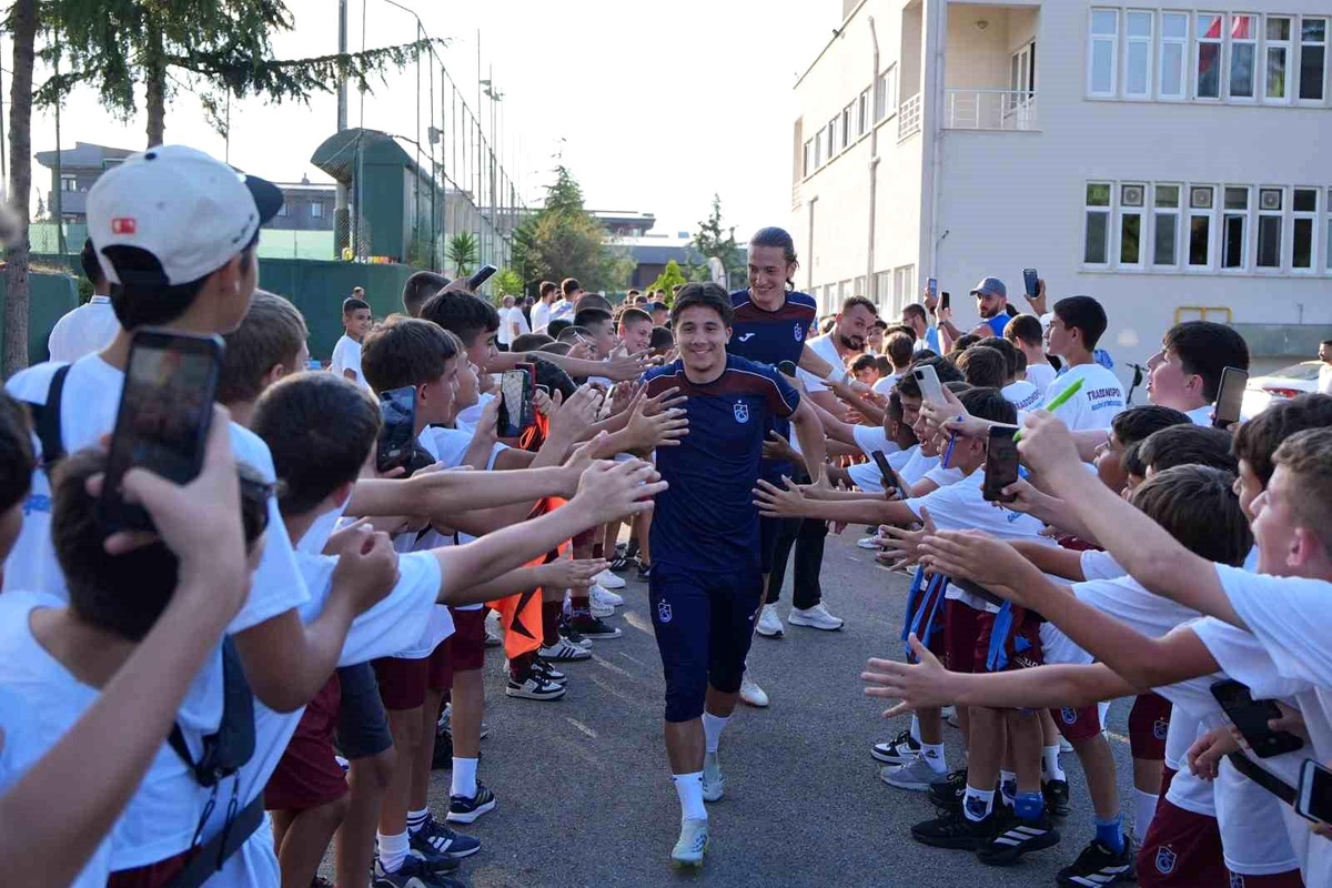 Trabzonspor\'da Aral Şimşir ile İlk Antrenman