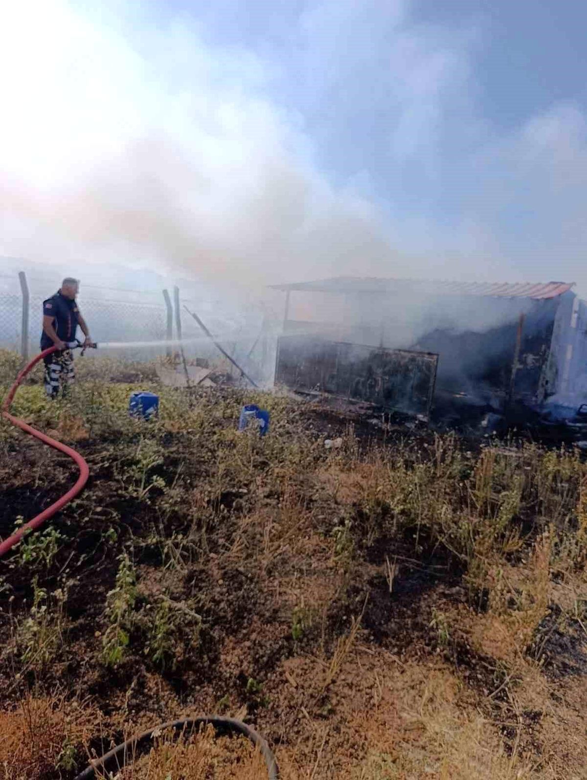 Yangında bağevi kullanılamaz hale geldi