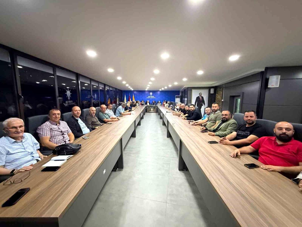 Bilecik\'te AK Parti Toplantısı Yapıldı