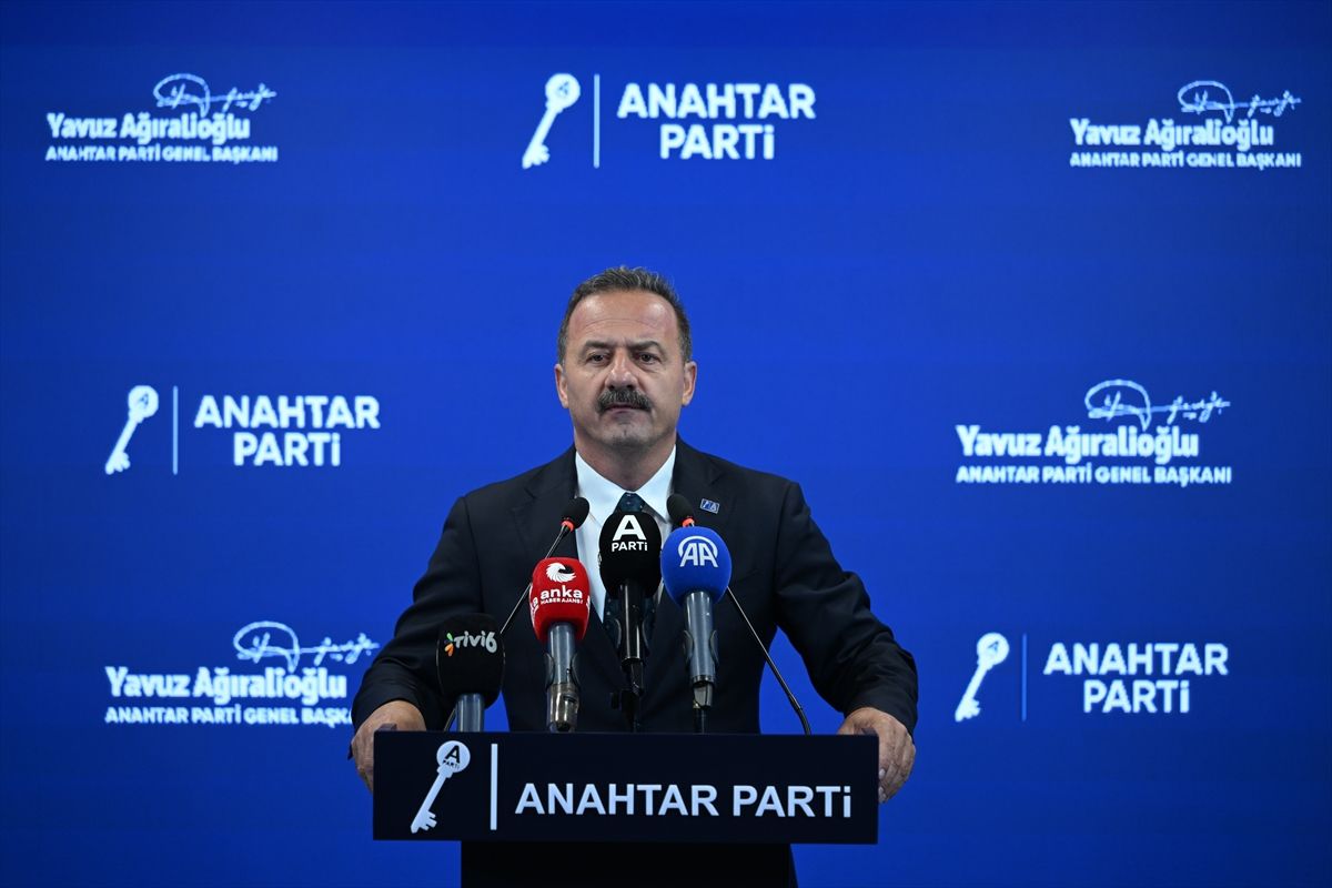 Ağıralioğlu\'ndan NATO Zirvesi Değerlendirmesi