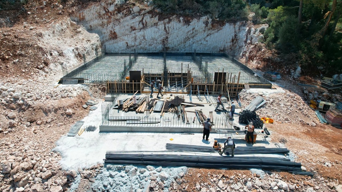 Finike\'ye Yeni İçme Suyu Deposu