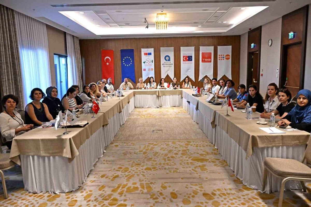 Antalya, kadın dostu kent vizyonunu güçlendiriyor