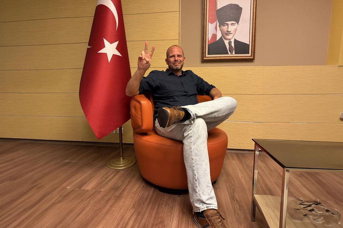 Atatürk fotoğrafı tepki çekmişti! Belçikalı Bakan\'dan yeni hamle
