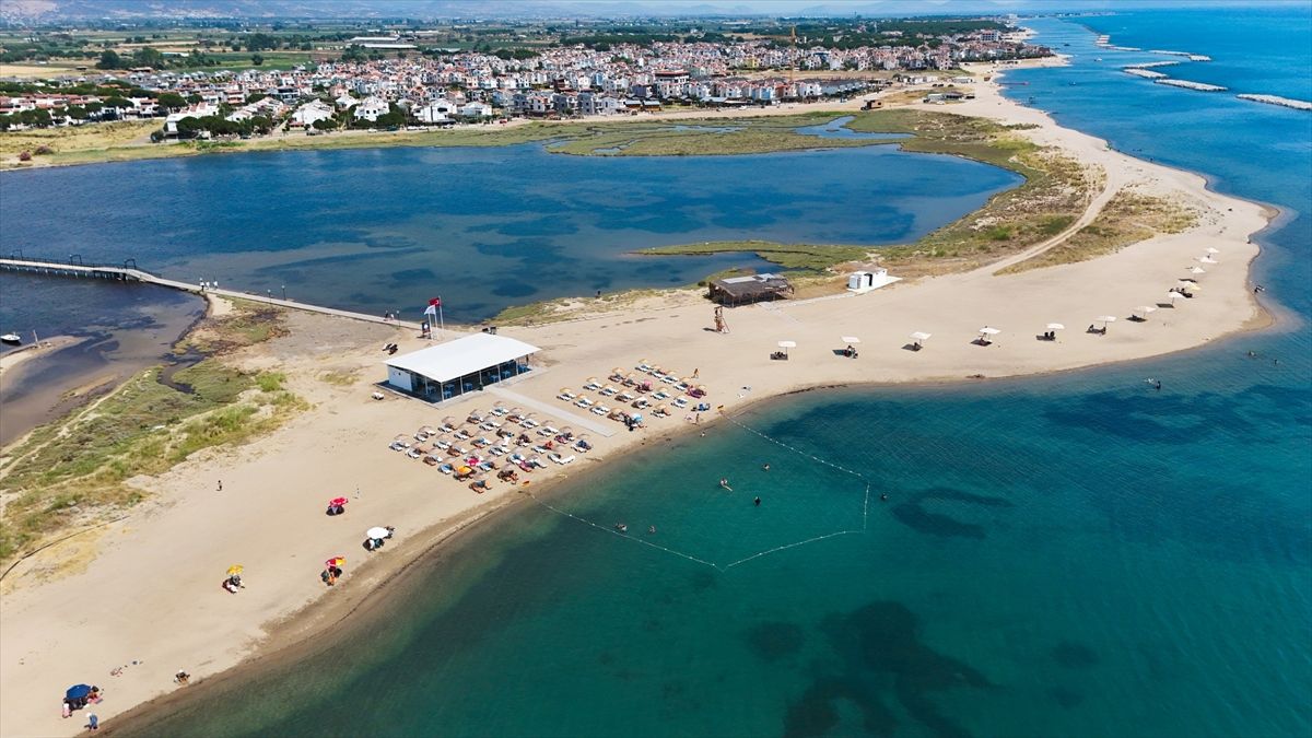 Ayvalık\'ta 17 Mavi Bayrak Coşkusu
