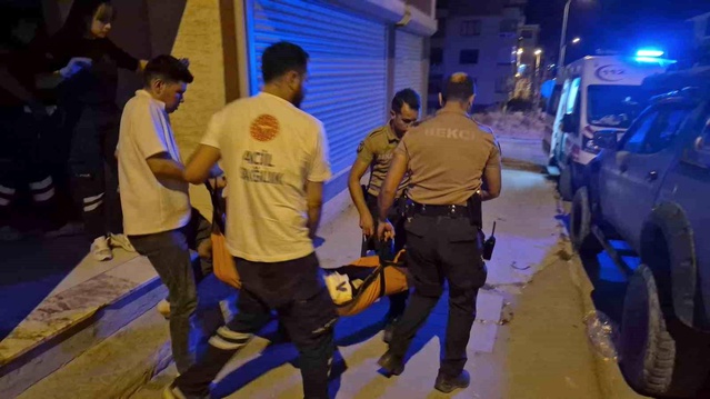 Eskişehir’de bunalıma giren şahıs karnını bıçakladı