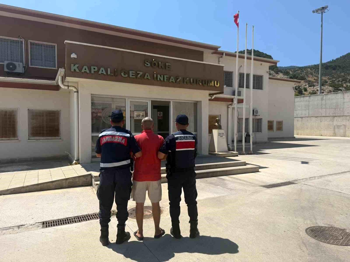 Kuşadası\'nda Hırsızlık Mükellefi Yakalandı