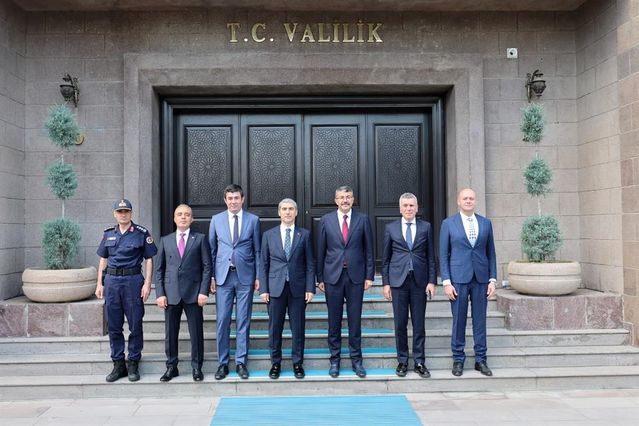 Ali Çelik Afyonkarahisar Valiliği’ni Ziyaret Etti