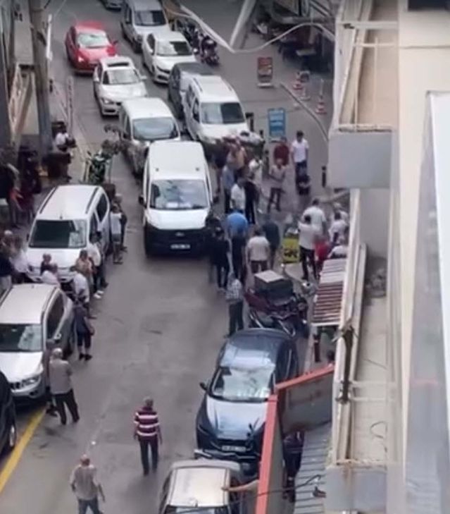 İzmir'de pompalı tüfekle saldırı!