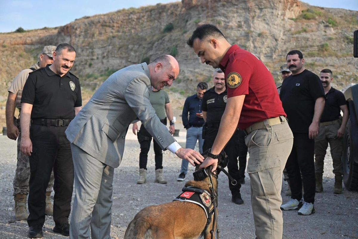 Jardi, Ayın En Başarılı Narkotik Köpeği Seçildi