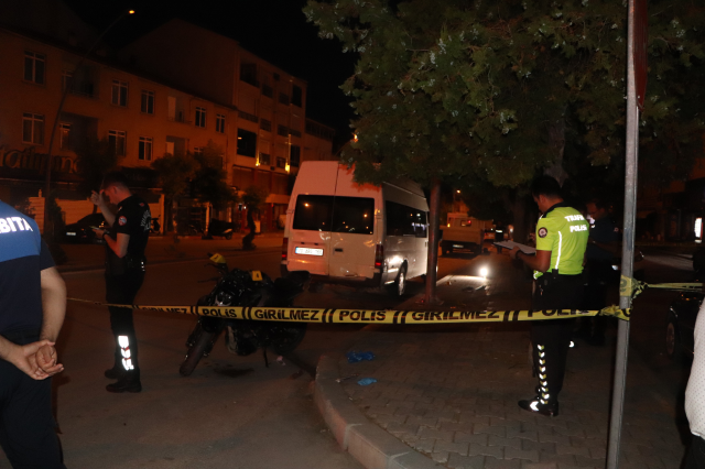 Karaman'da motosiklet kazası: 2 genç hayatını kaybetti