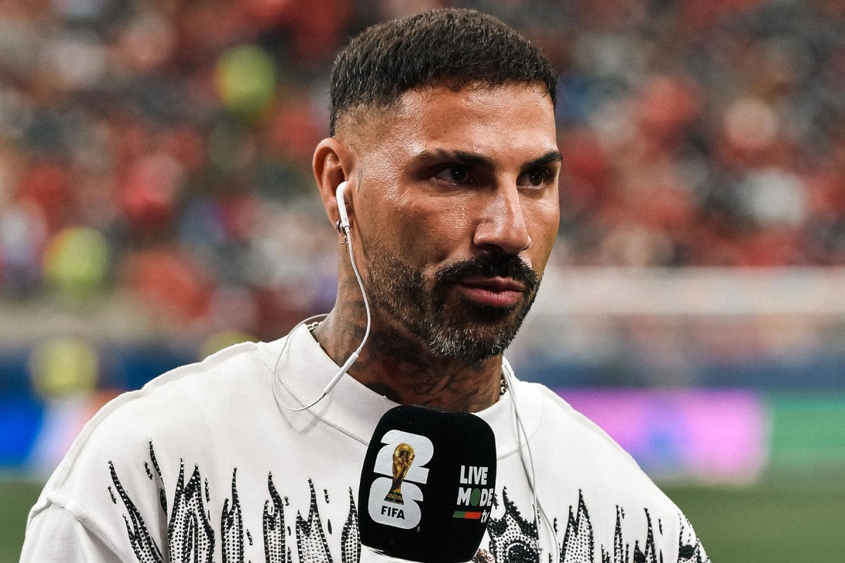 Ricardo Quaresma kendi ülkesine verdi veriştirdi