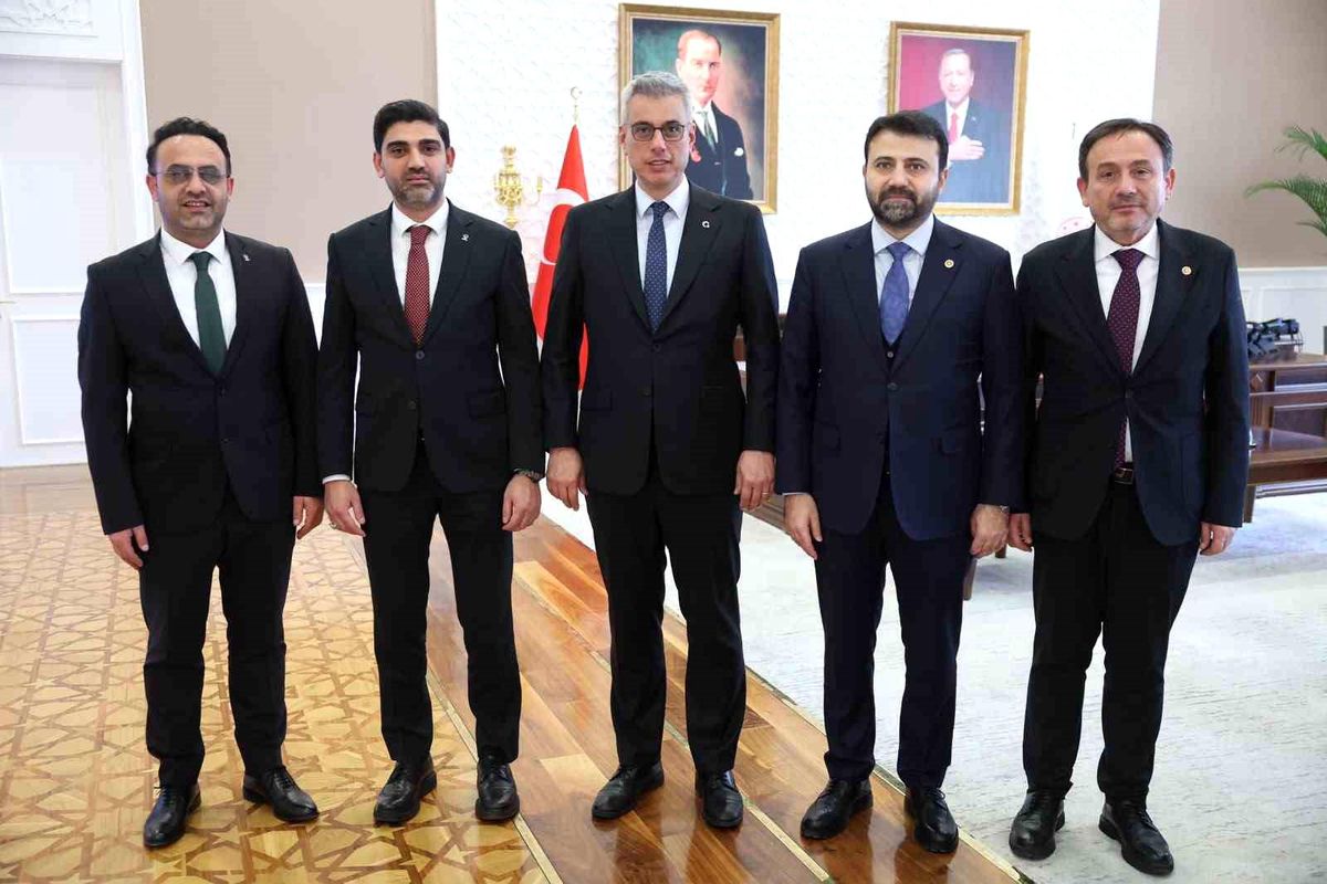Sağlık Bakanı Memişoğlu Karabük’e geliyor