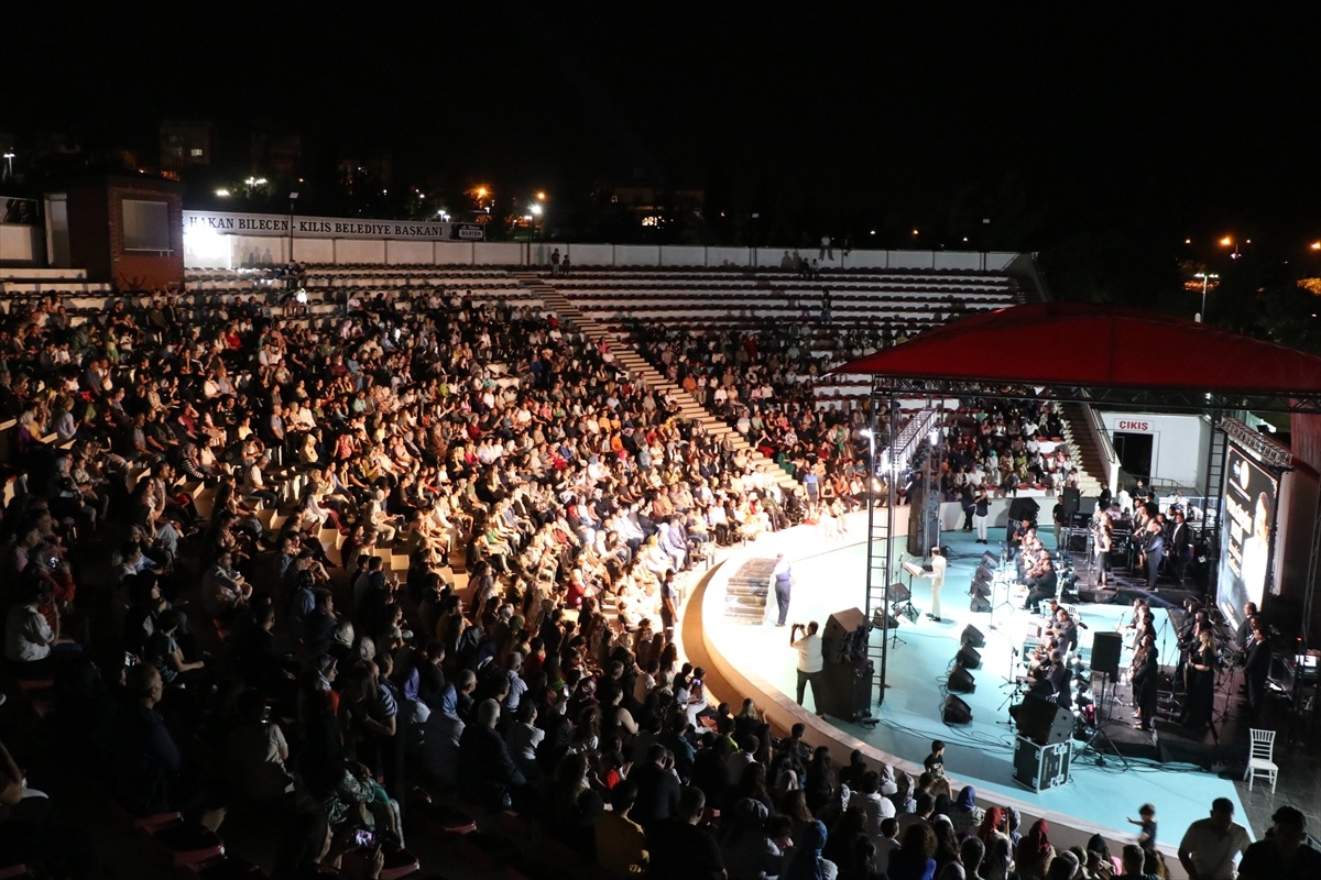 Sınırdan Sesler Korosu\'ndan Kilis\'te Konser
