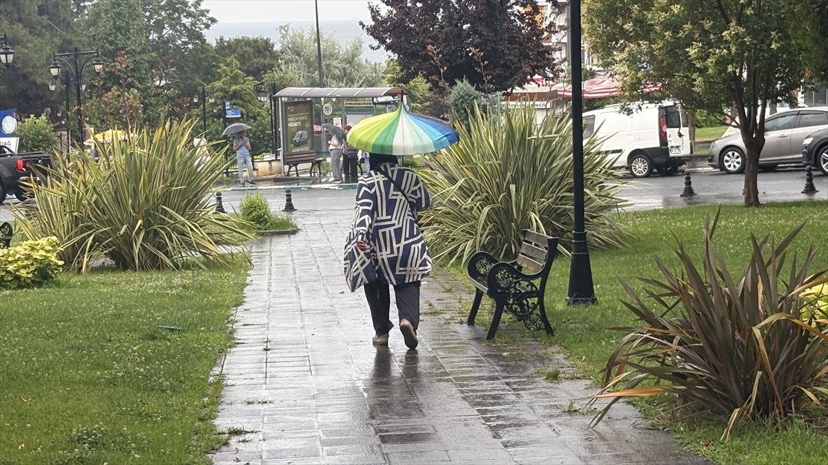 Tekirdağ\'da Sağanak Yağış