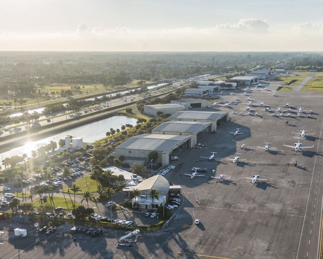Palm Beach Havalimanı’nın Adı Değişti
