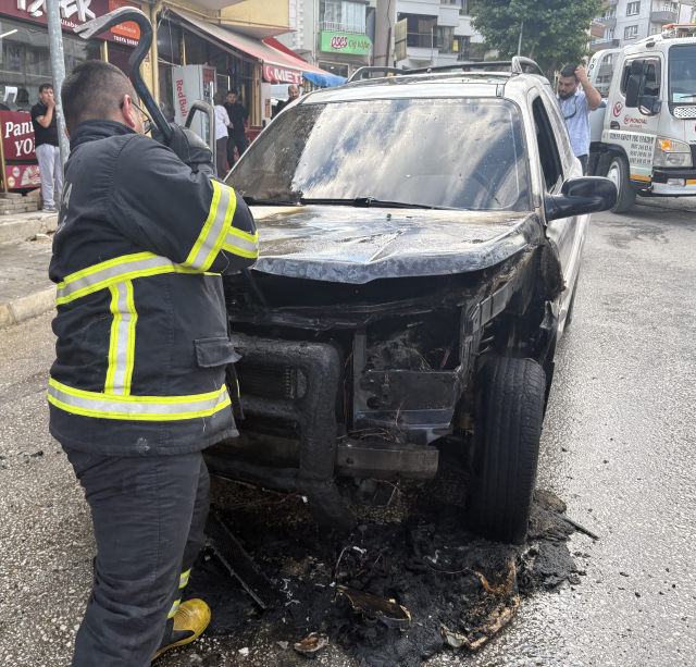 Yıllarca para biriktirip satın aldı, gözünün önünde alev alev yandı