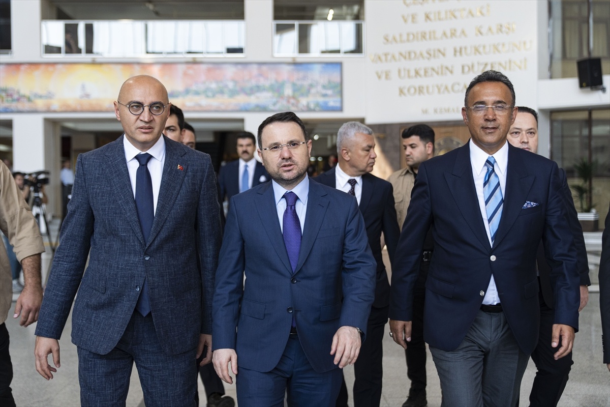 Bakan Gürlek Bakırköy Adalet Sarayı\'nda