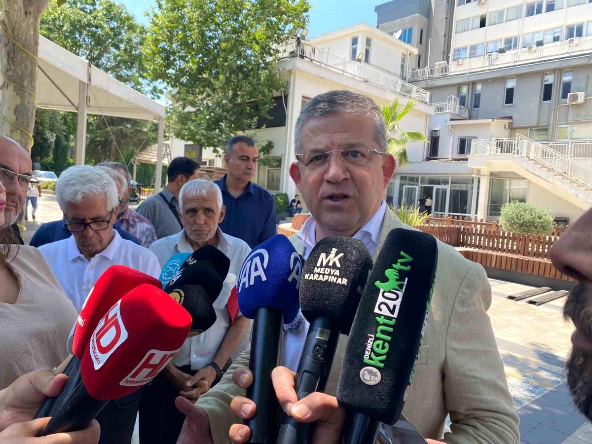 AK Parti Denizli İl Başkanı Subaşıoğlu\'ndan araç kiralama ihalesine eleştiri