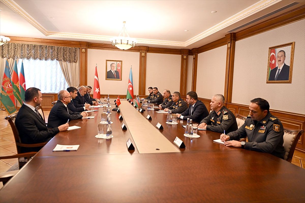 Azerbaycan-Türkiye Savunma İşbirliği Gelişiyor