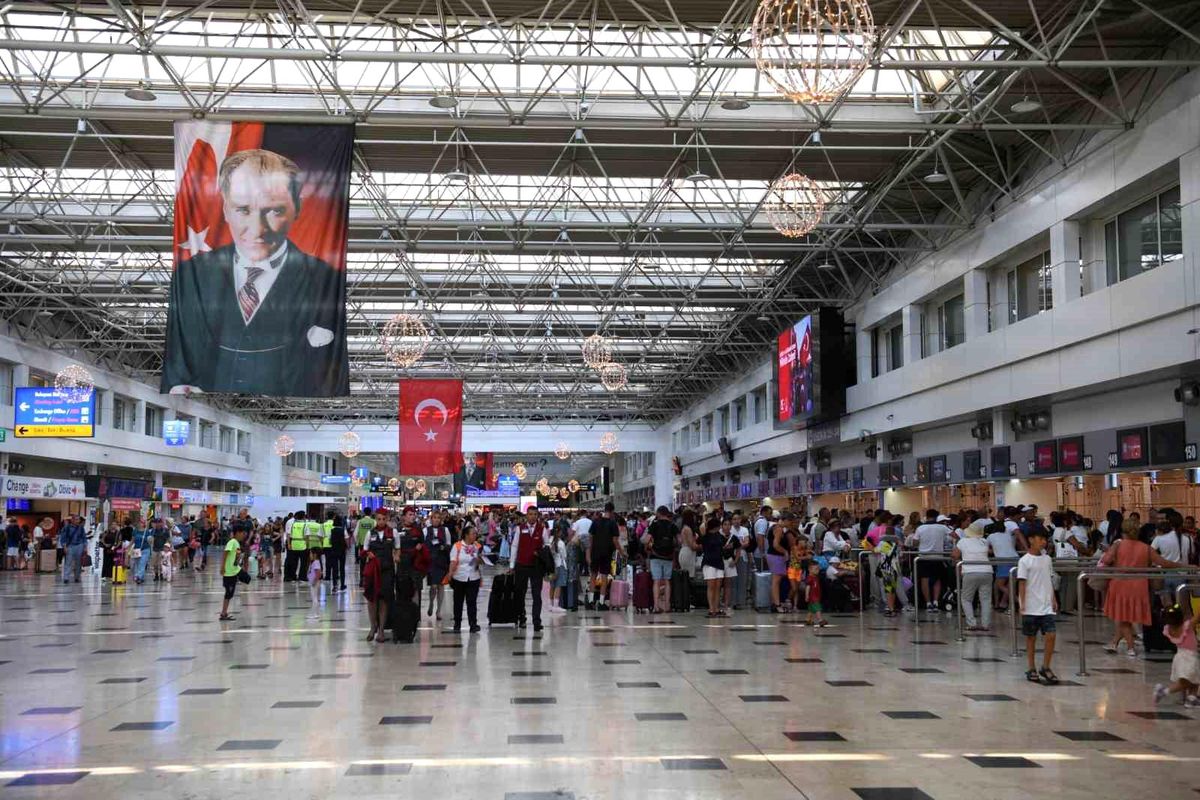 İstanbul Havalimanları 78 İlin Nüfusunu Aştı