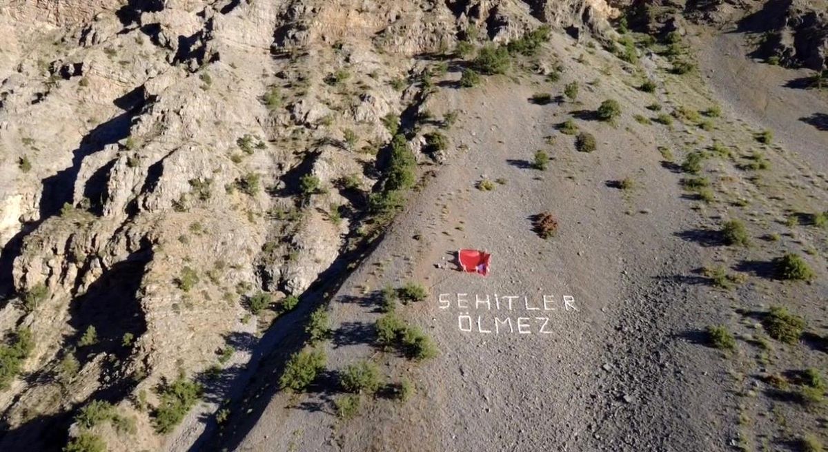Çankırılı dernekten Başbağlar şehitlerine anma ziyareti