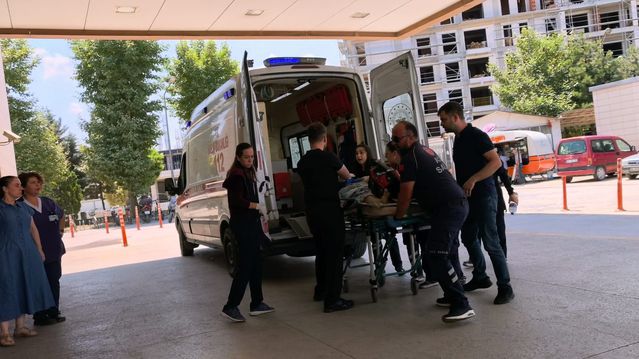 İnegöl’de Hemşire Rahatsızlandı, Hayatını Kaybetti