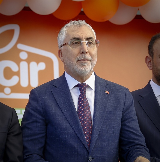 Bakan Işıkhan: 1 milyon 478 bin kişi işe yerleştirildi