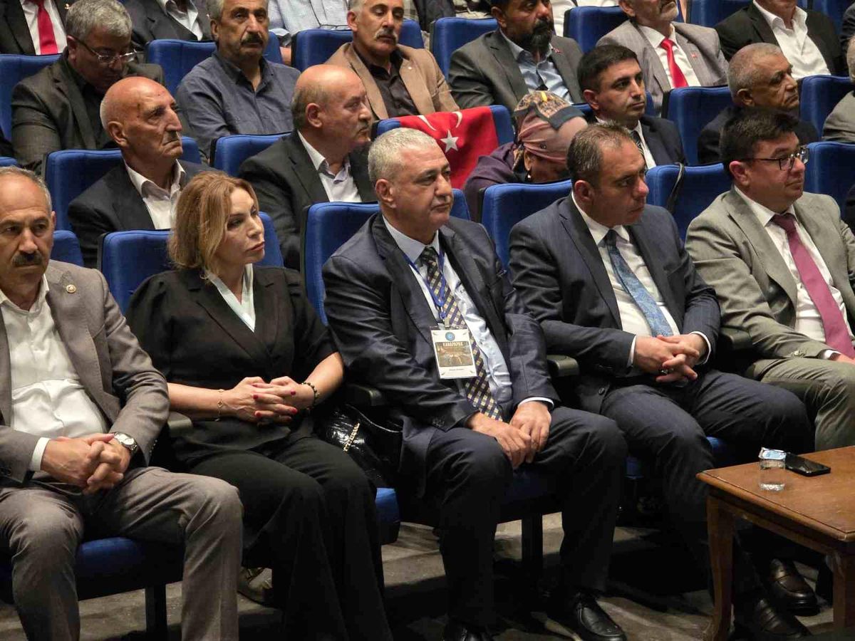 Karapapak Türkleri Ozanlar Şöleni Kars\'ta
