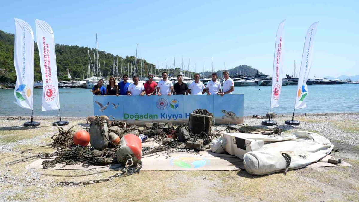 Göcek\'te Deniz Dibi Temizliği Tamamlandı