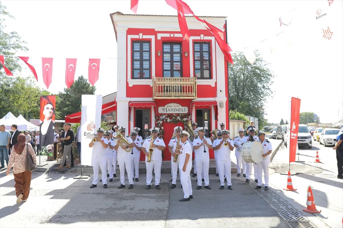 Hanımeli Edirne Açıldı