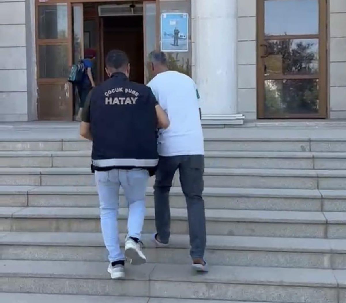 Hatay\'da 15 yıl hapis cezasıyla aranan hükümlü yakalandı