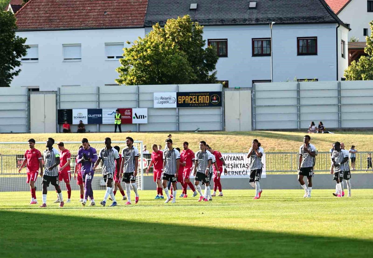Beşiktaş, Widzew Lodz\'a Yenildi