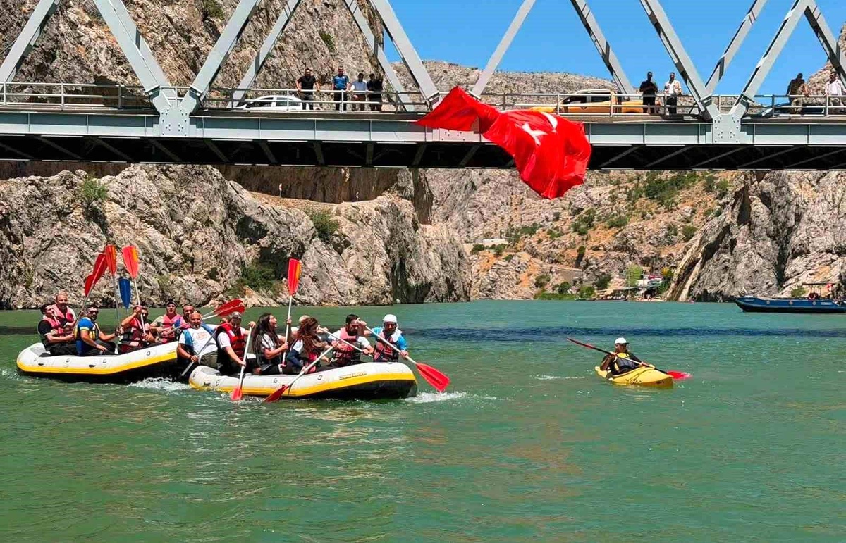 Kemaliye\'de Su Sporları Etkinliği