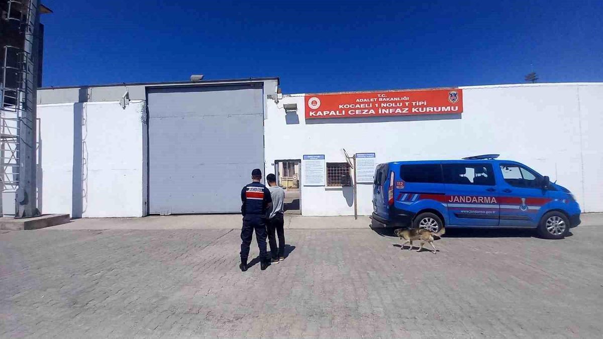 Kocaeli\'de 2 Hükümlü Yakalandı