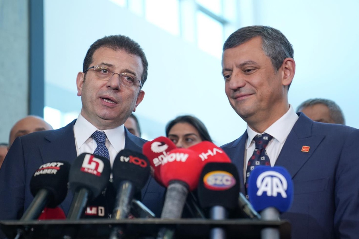 Kulisler kaynıyor! İmamoğlu yeni parti için kararını verdi, bir de talebi var