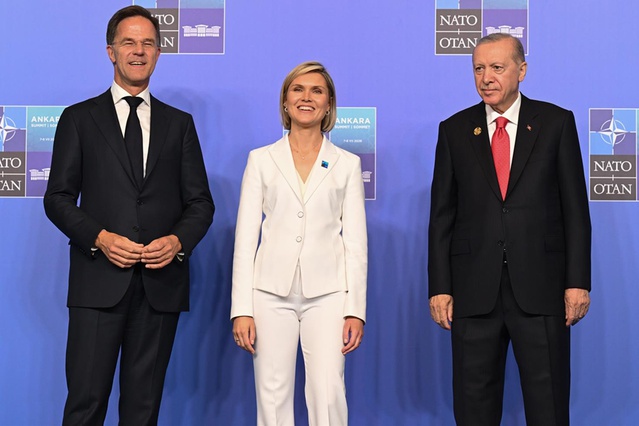 NATO’nun en çok konuşulan lideriydi! Sosyal medyada patlama yaşadı