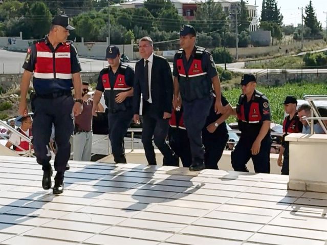 Silifke Belediyesi’nde Rüşvet Soruşturması: 10 Tutuklu