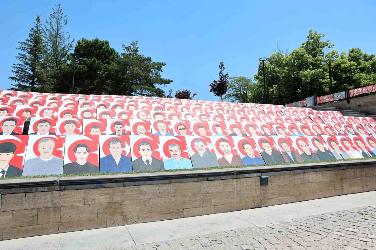 Sivas\'ta 15 Temmuz Anı Merkezi Açıldı