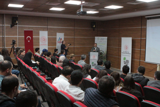 Sürdürülebilir Kalkınma ve Yeşil Dönüşüm Hibe Desteği Programı Kars'ta tanıtıldı