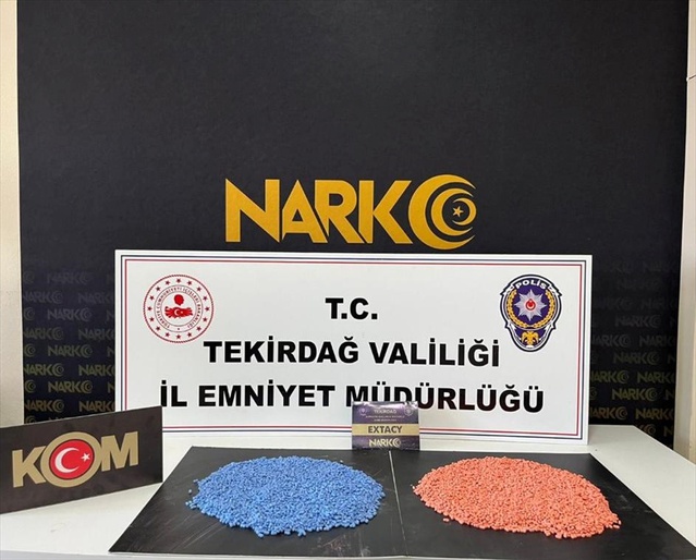 Tekirdağ’da 8 Bin Sentetik Ecza Hap Ele Ge geçirildi