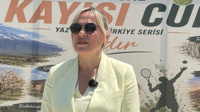 Iğdır’da 6. Ulusal Kayısı Cup Tenis Turnuvası