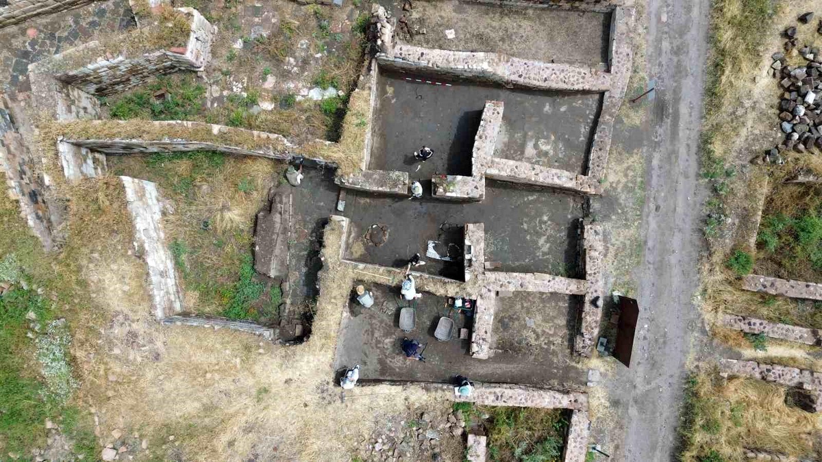 Ani Ören Yeri Kazıları Devam Ediyor