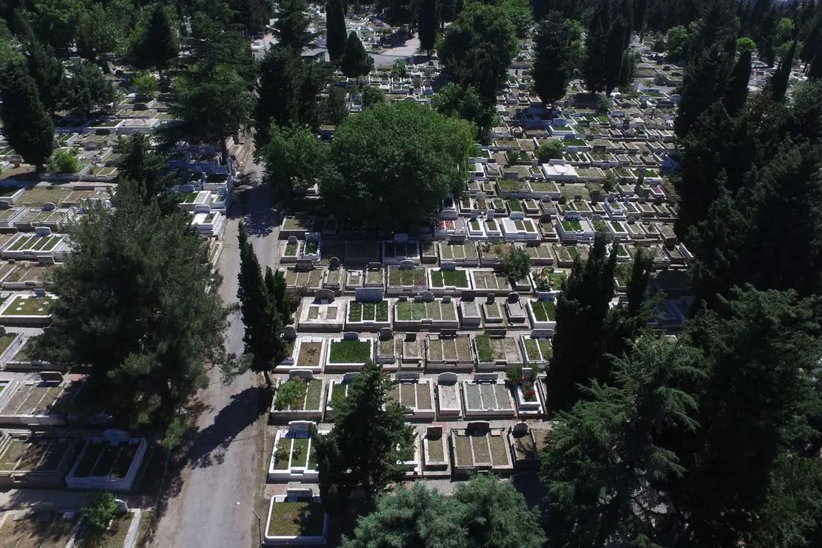 Yatacak yerimiz yok! İstanbul\'da mezarlıkların doluluk oranı yüzde 90\'ı aştı