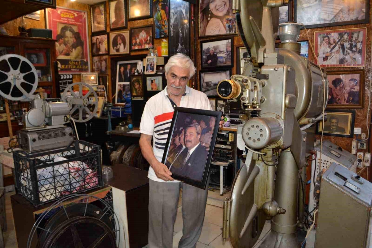 Kadir İnanır Anısına Özel Film Gösterimi