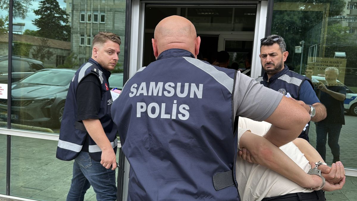 Samsun\'da Alacak Kavgası: 1 Ölü, 4 Gözaltı