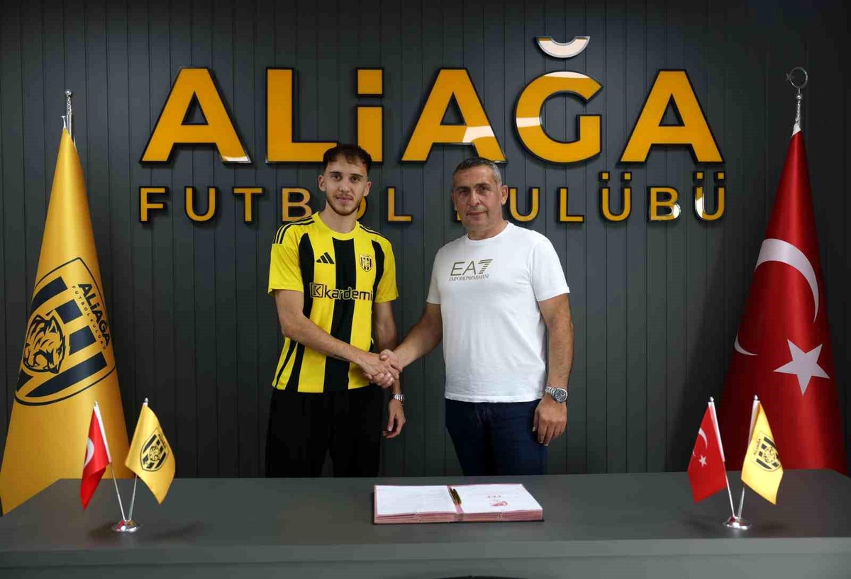 Aliağa FK, Adnan Karahisar'ı Transfer Etti