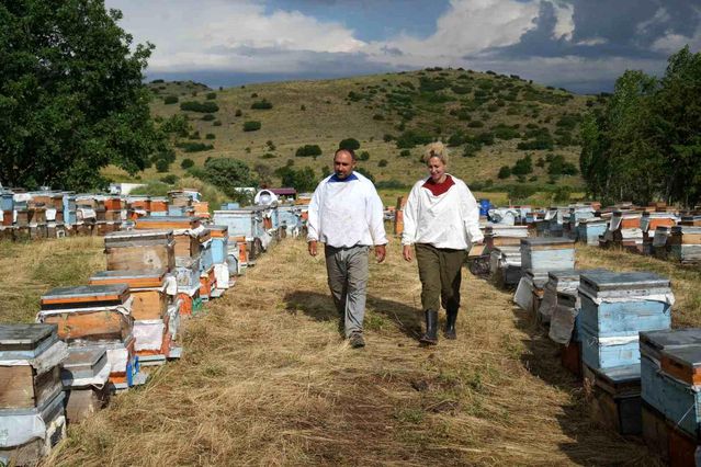 Arıcı Aileye Karavan Desteği